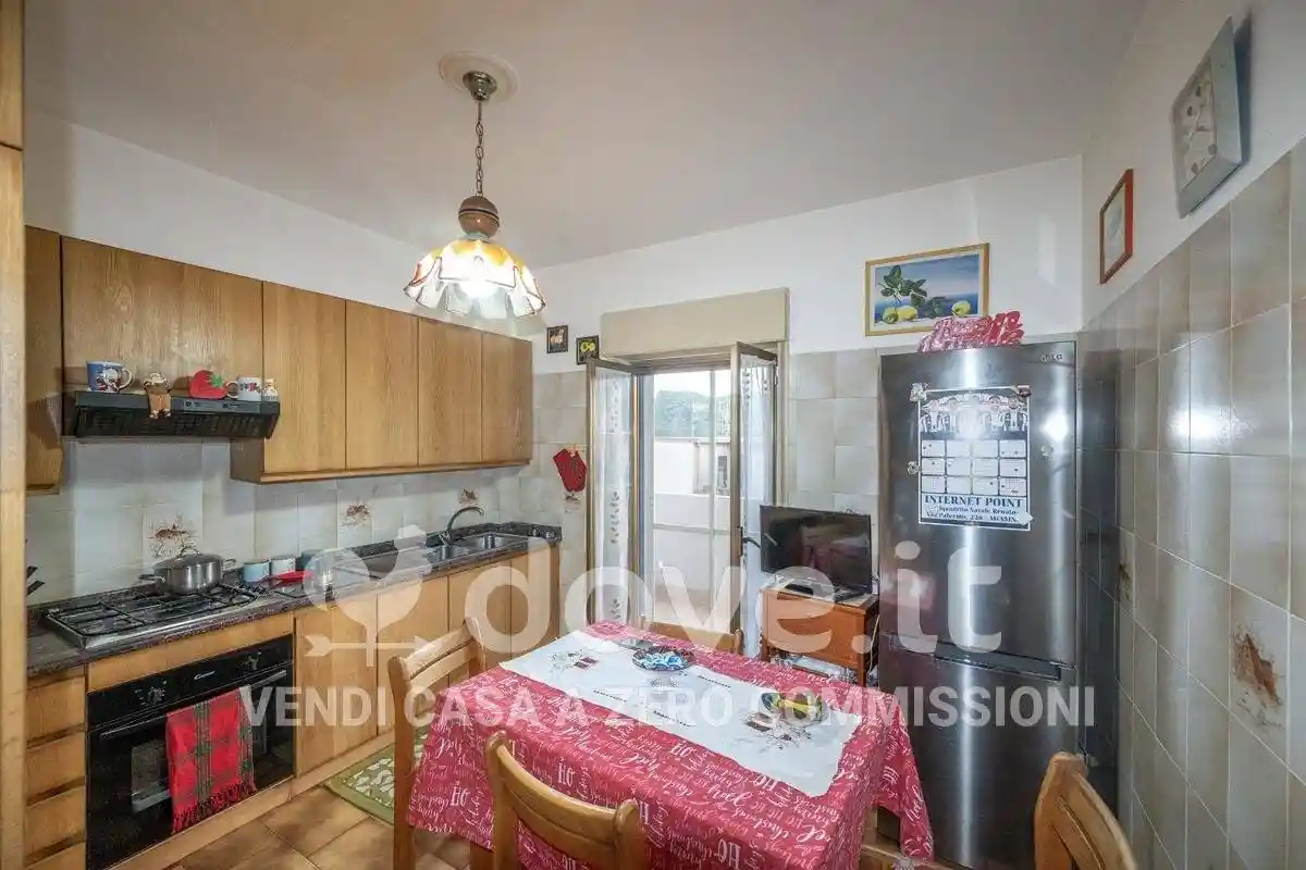 Quadrilocale via Polveriera 38, Bisconte - San Luigi, Messina - foto 5