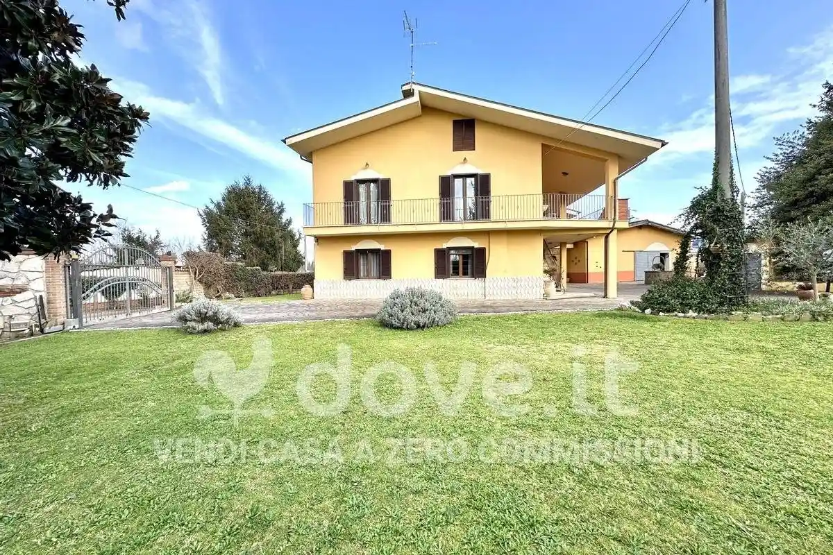 Villa in vendita a Valmontone