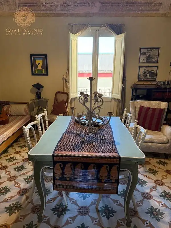 Palazzo - Edificio in Vendita - foto 2