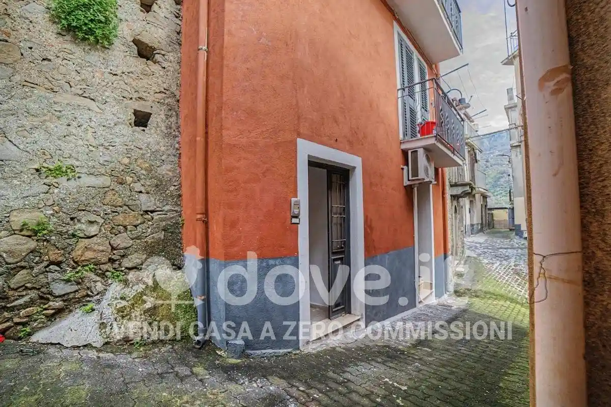 Appartamento in vendita a Graniti