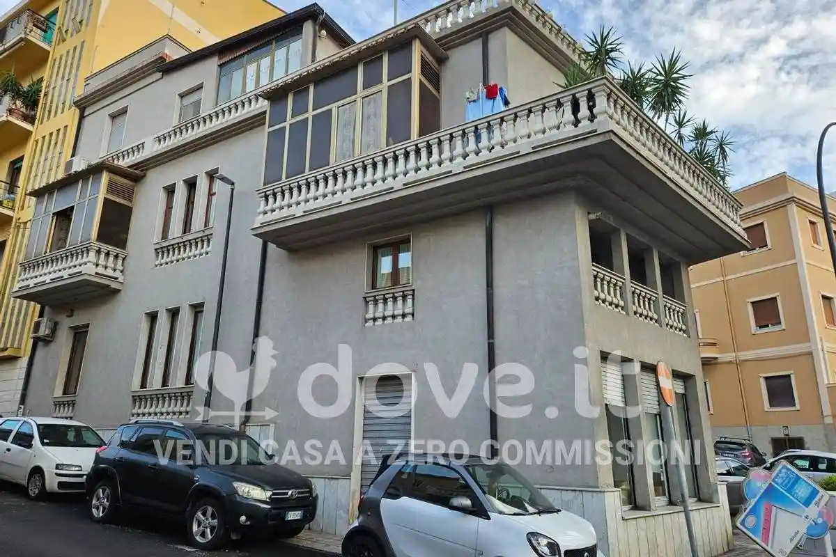 Palazzo - Edificio in Vendita - foto 3