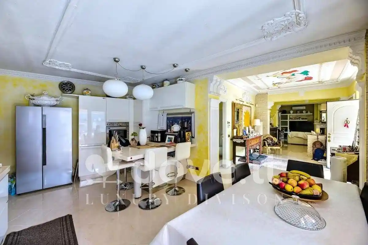 Villa unifamiliare via Fiume 46, Brunella, Varese - foto 5