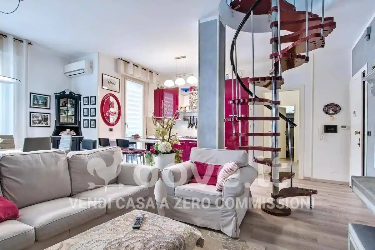 Appartamento in vendita a Costa Volpino