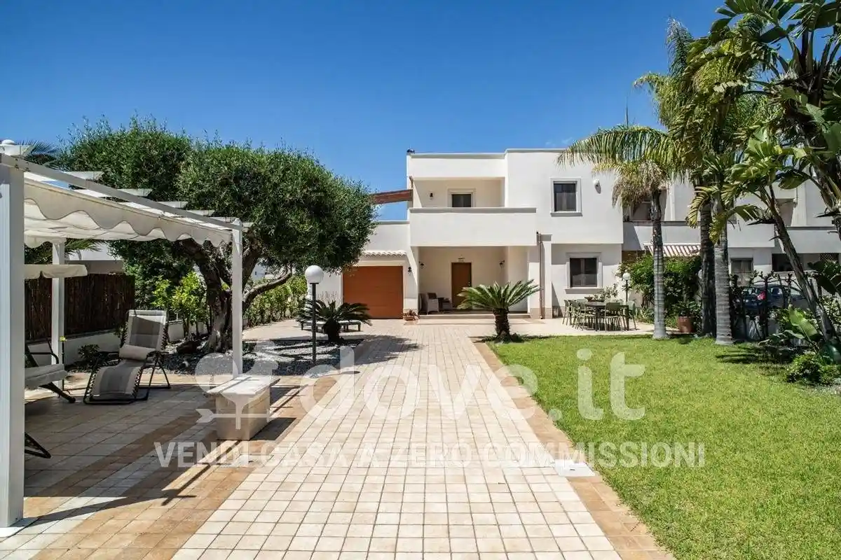 Villa in vendita a Taranto
