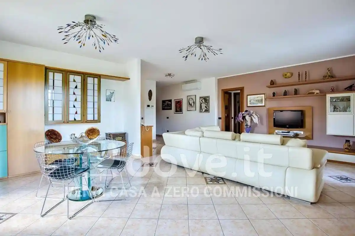 Villa unifamiliare via Canonica 14 B, Brezzo di Bedero - foto 5