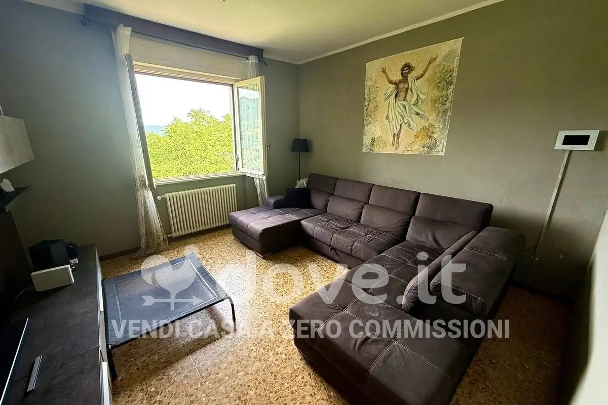 Appartamento in vendita a Rota d'Imagna