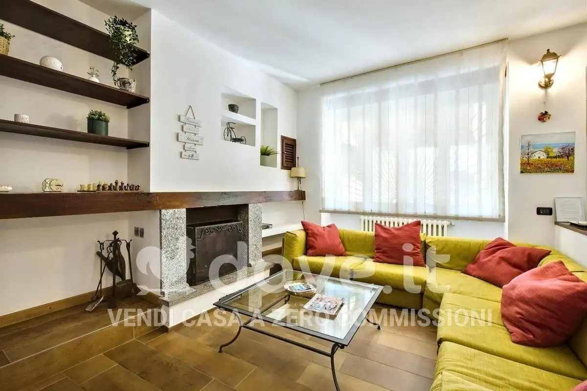 Villa unifamiliare via Federico Motta 8, Centro, Brusimpiano - foto 5