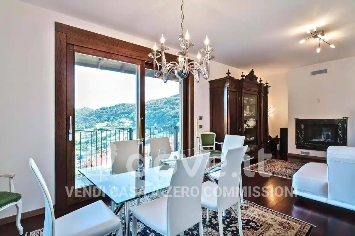 Villa in vendita a Foresto Sparso