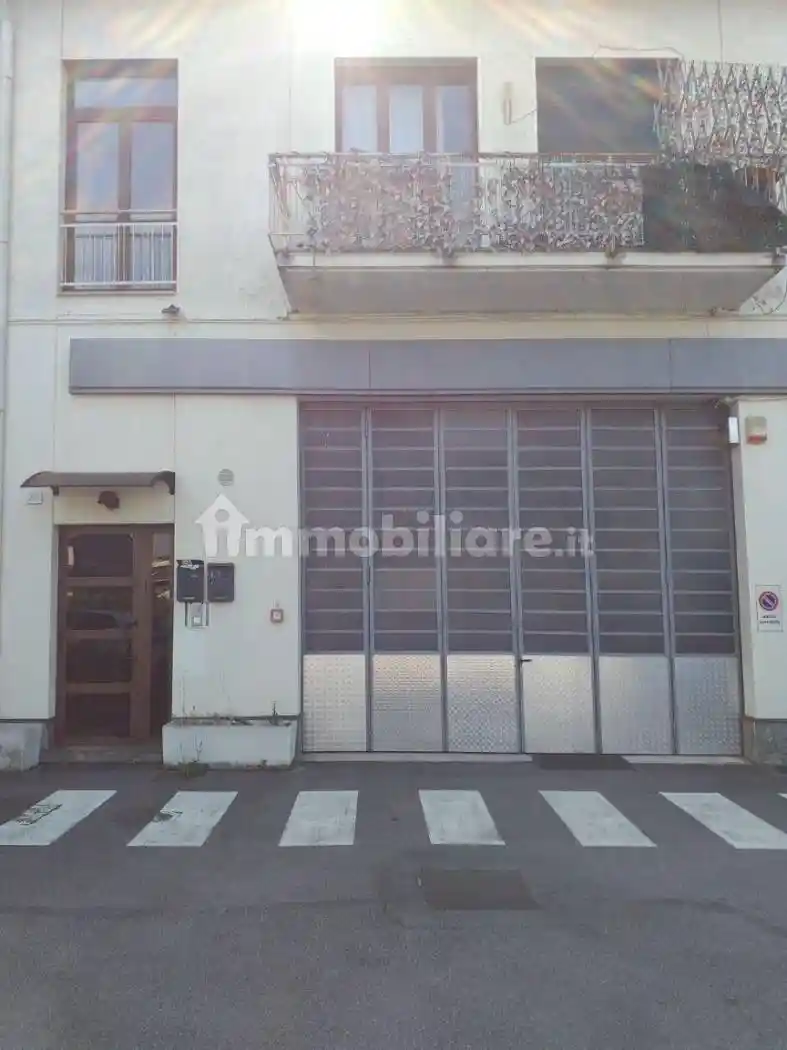 Appartamento in vendita a Lainate