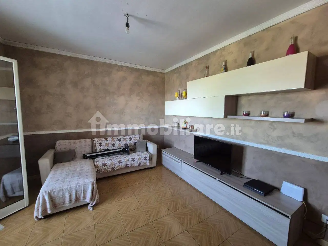 Appartamento in vendita a Camporotondo Etneo