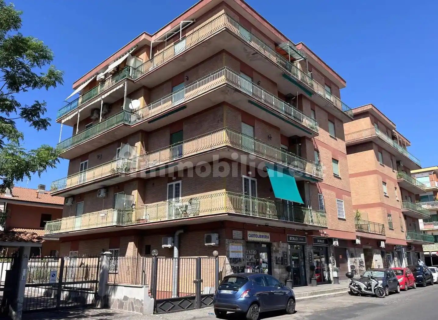 Appartamento in vendita a Roma