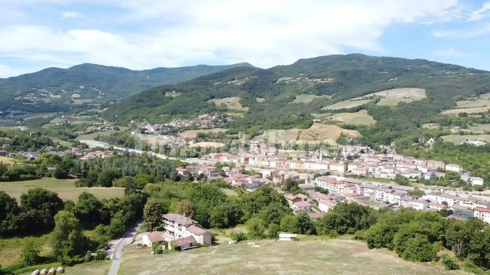 Rustico - Casale in vendita a Bettola