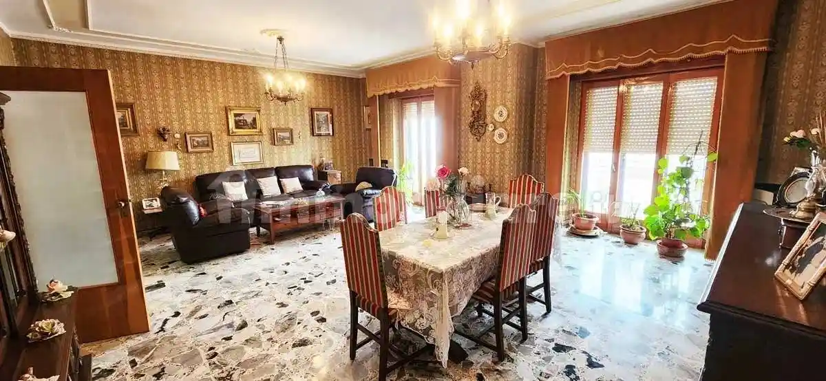 Appartamento in vendita a Oria