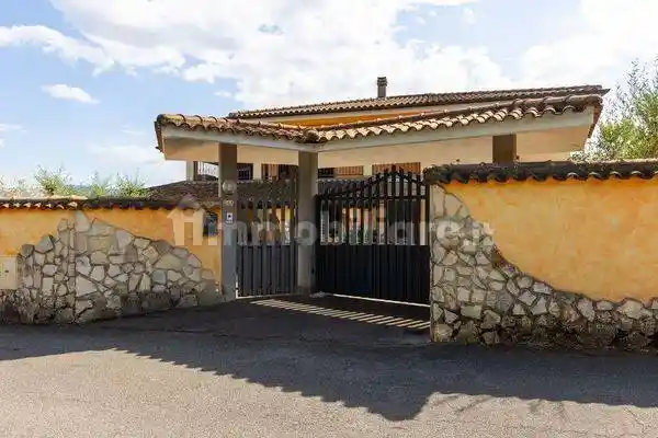 Appartamento in vendita a Valmontone