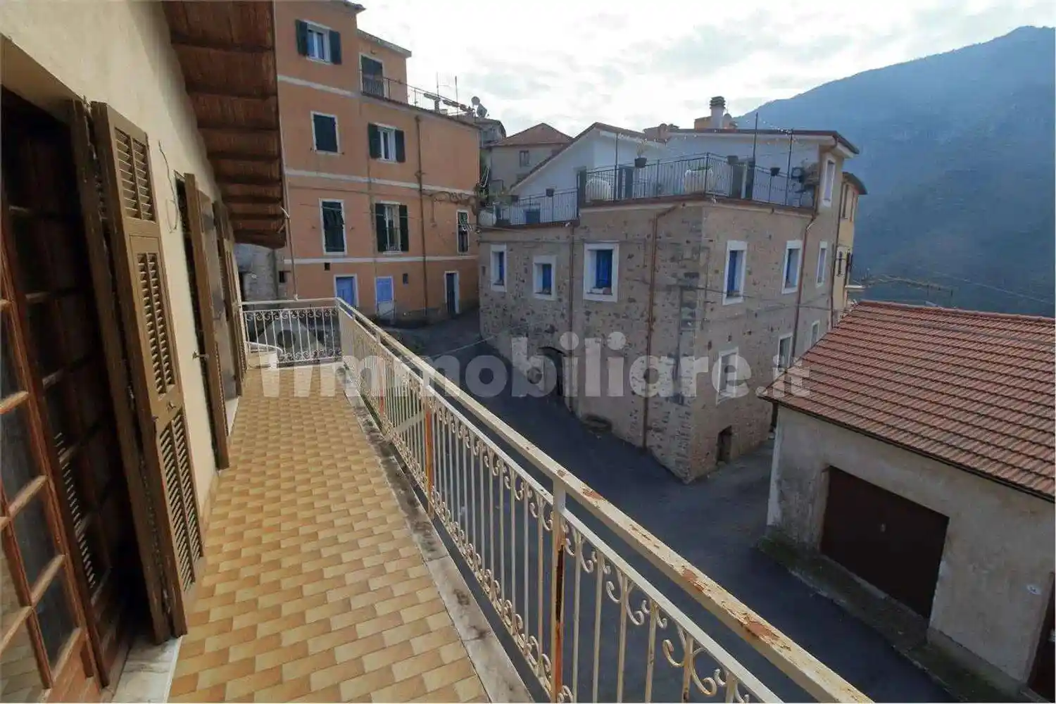 Villa bifamiliare via Iv Novembre, 2 -30, Castelbianco - foto 3