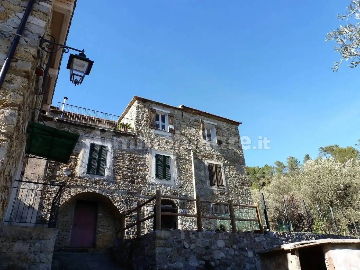 Appartamento in vendita a Olivetta San Michele