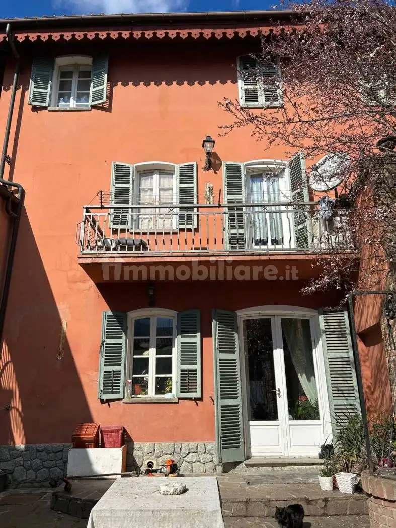 Rustico - Casale in vendita a San Martino Alfieri