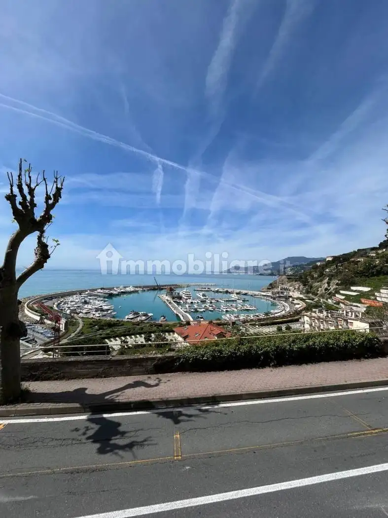 Appartamento in vendita a Ventimiglia