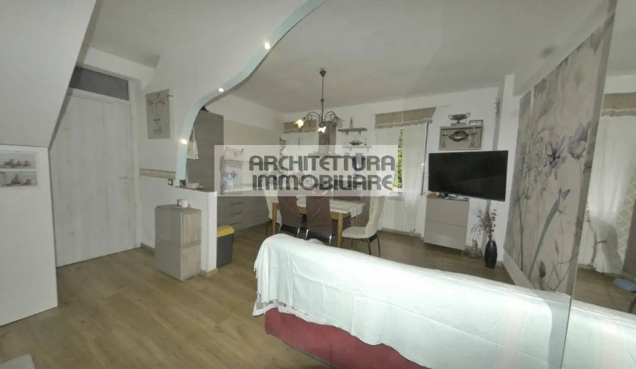 Appartamento in vendita a Varazze