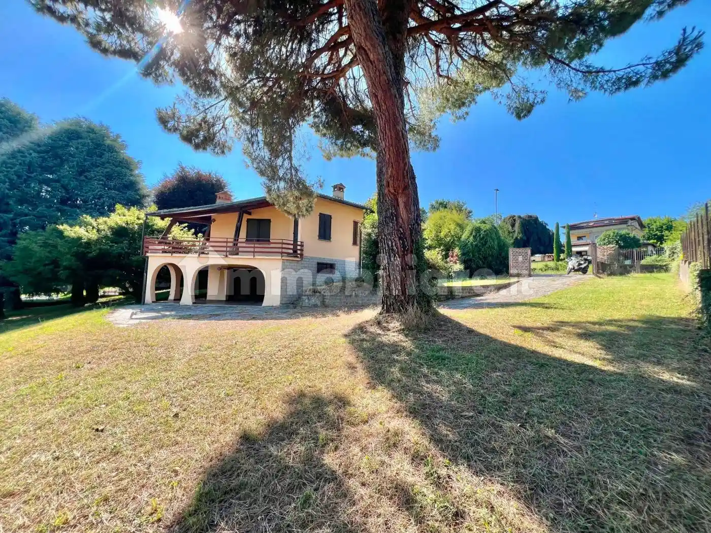 Villa in vendita a Lurate Caccivio
