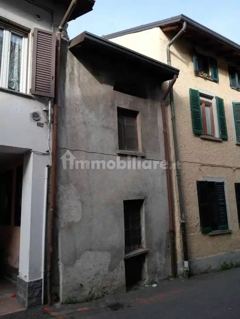 Rustico - Casale in vendita a Cadorago