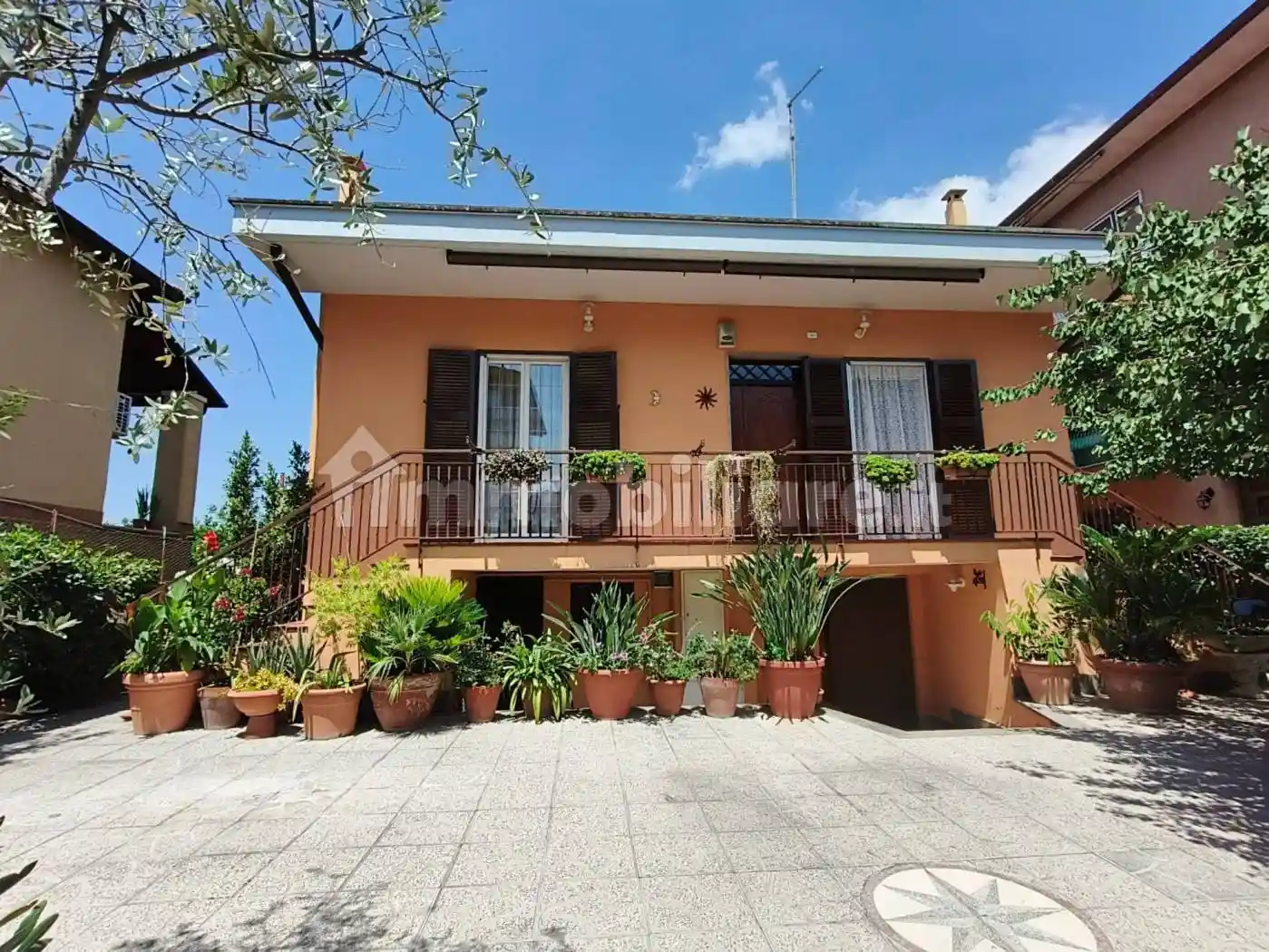 Casa indipendente in vendita a Ciampino