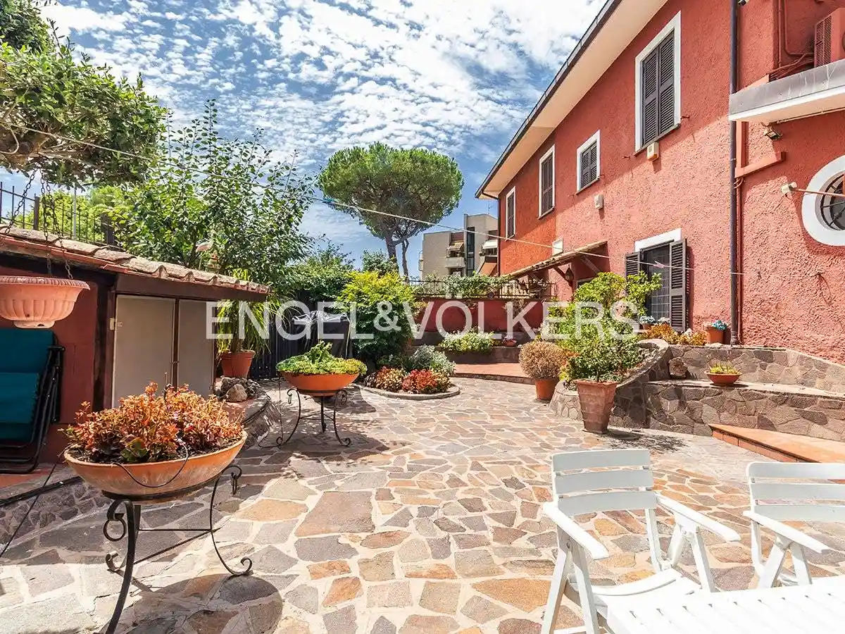 Villa in vendita a Roma