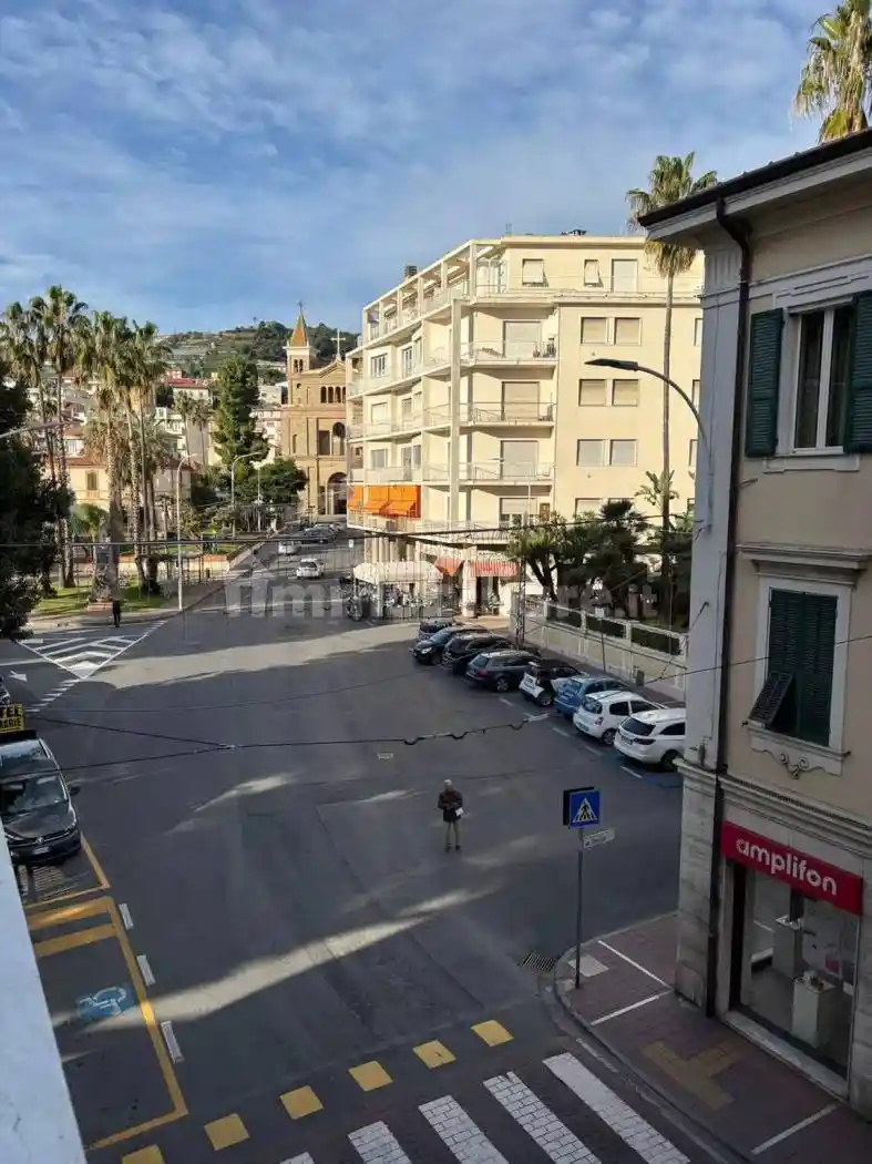 Appartamento in vendita a Taggia