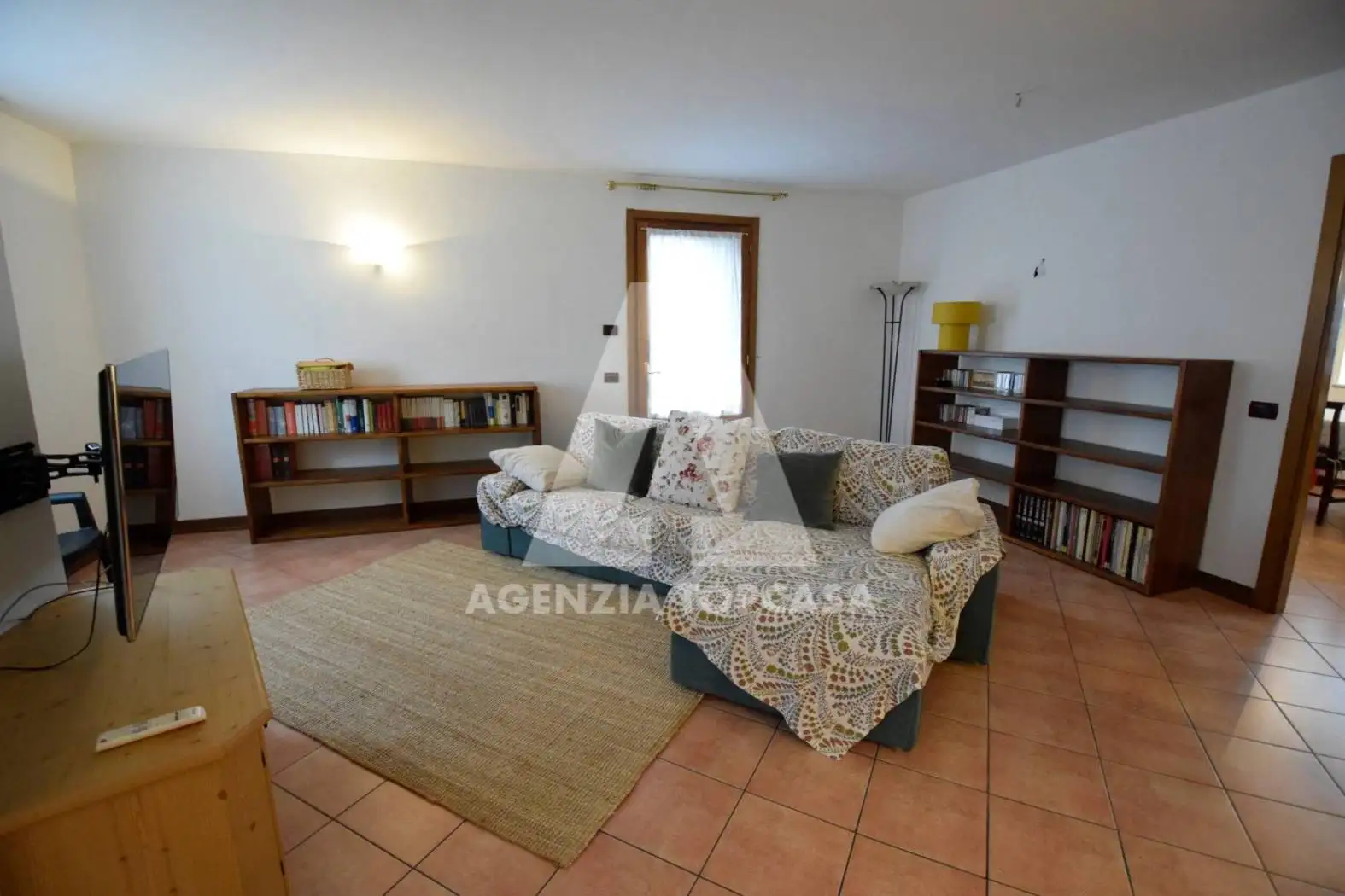 Villa bifamiliare via Benedetto Cairoli, Centro, Asiago - foto 3