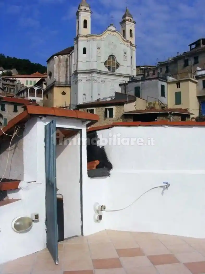 Appartamento in vendita a Ceriana