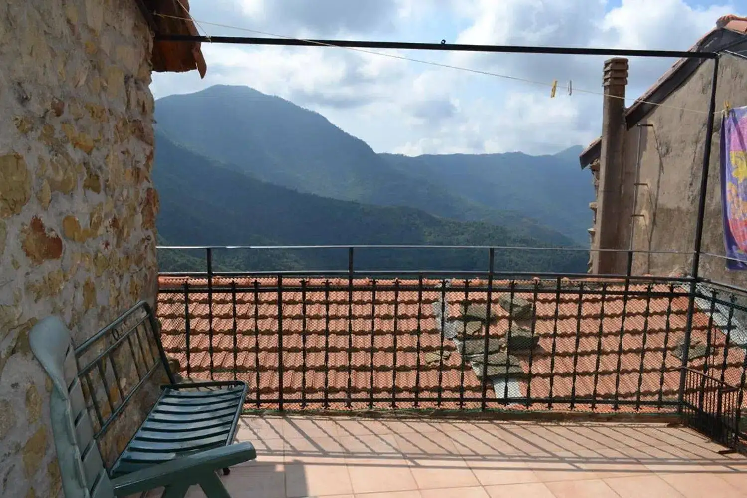 Appartamento in vendita a Bajardo