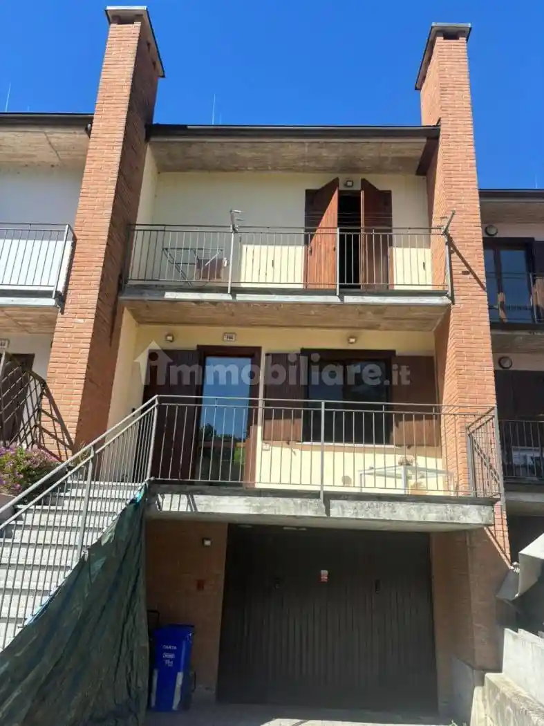 Villetta a schiera in vendita a Fornovo di Taro