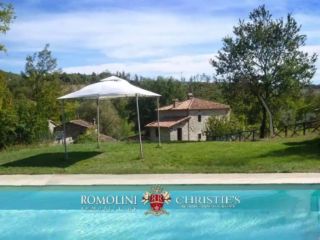 Rustico - Casale in vendita a Caprese Michelangelo