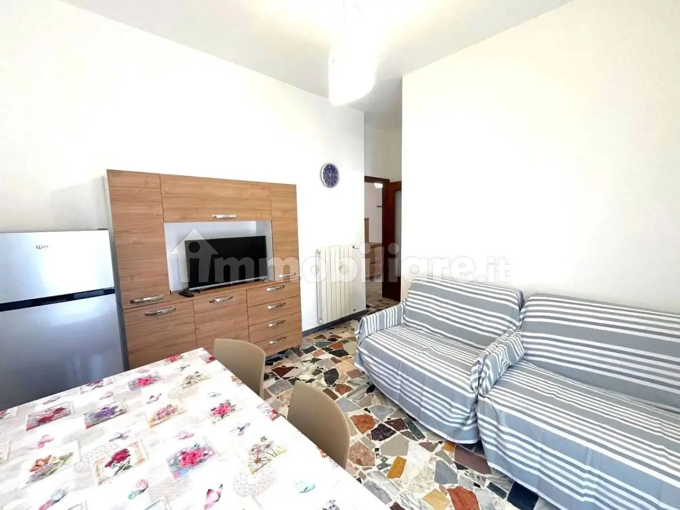 Bilocale via Tevere, 5, Borghetto Santo Spirito - foto 2