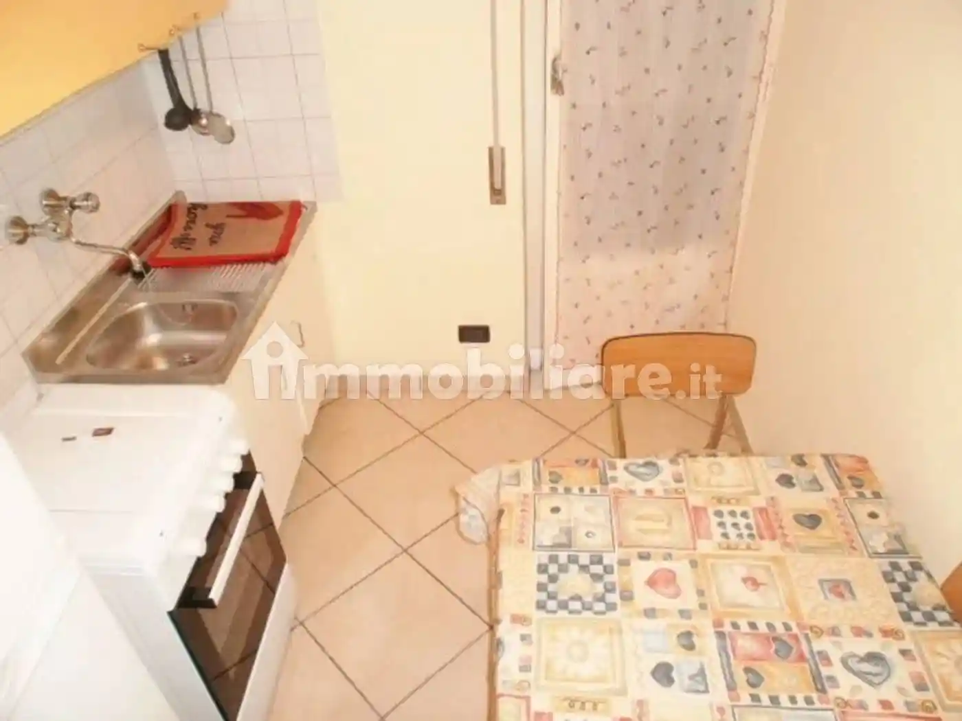 Appartamento in affitto a Borghetto Santo Spirito