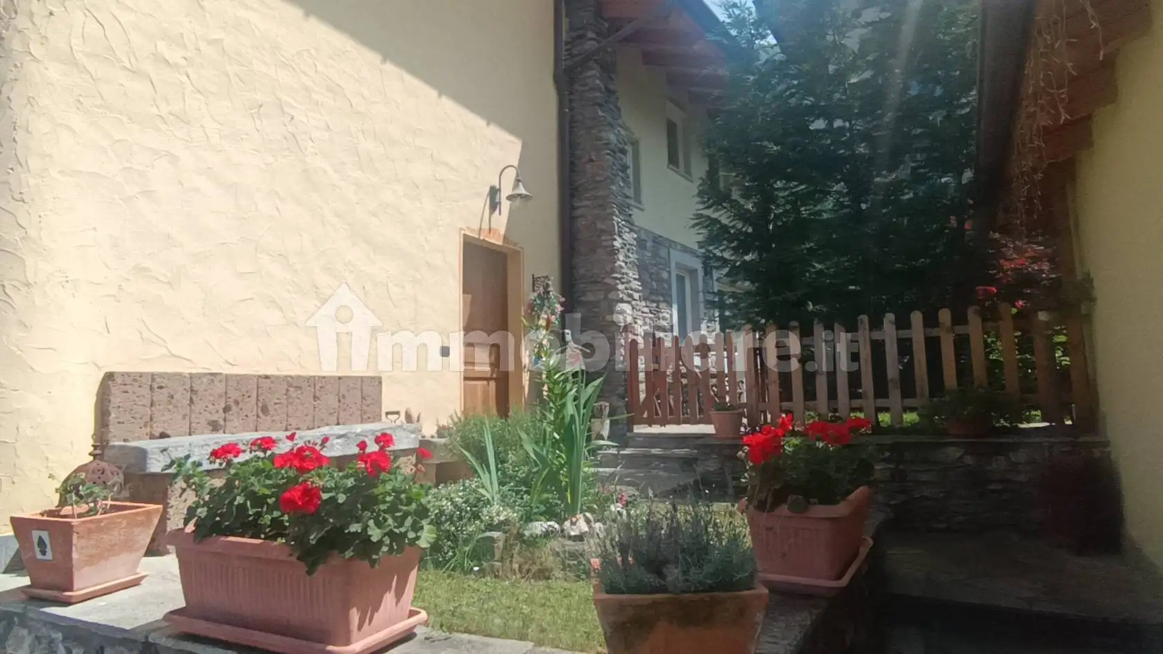 Villa unifamiliare frazione Vercellod 49, Centro, Aymavilles - foto 4