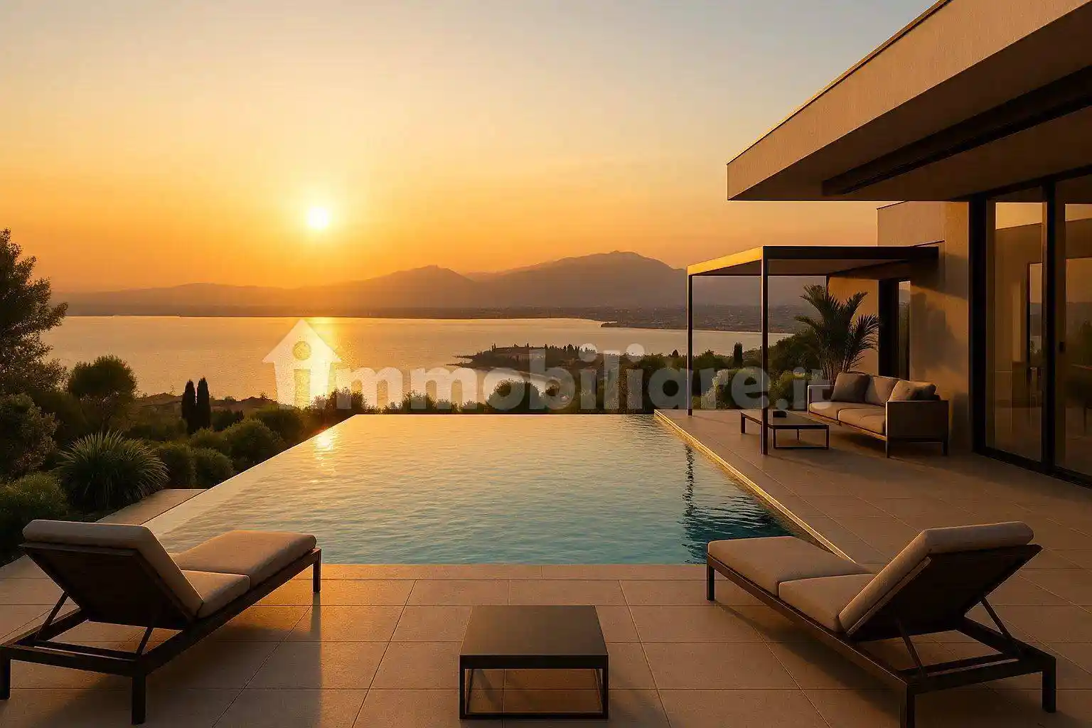 Villa in vendita a Padenghe sul Garda