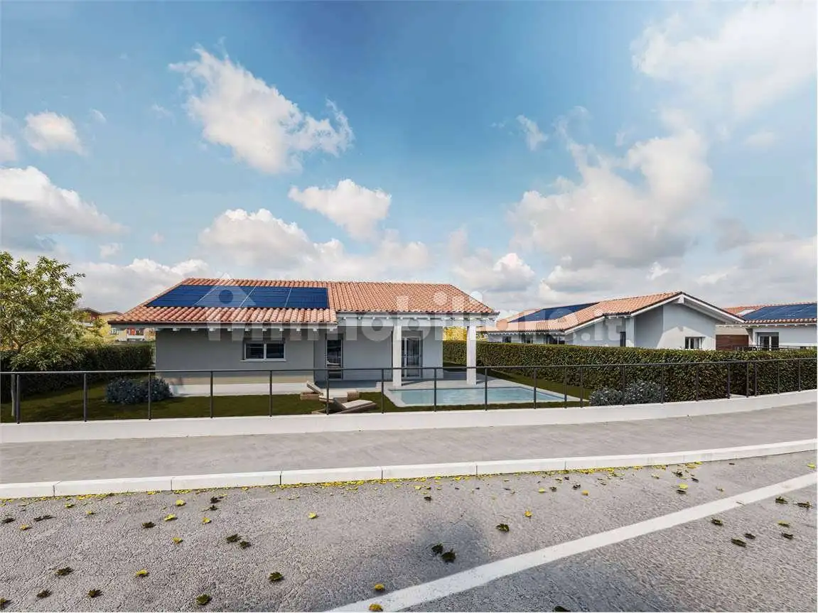 Villa unifamiliare via Manzoni, Buguggiate - foto 2