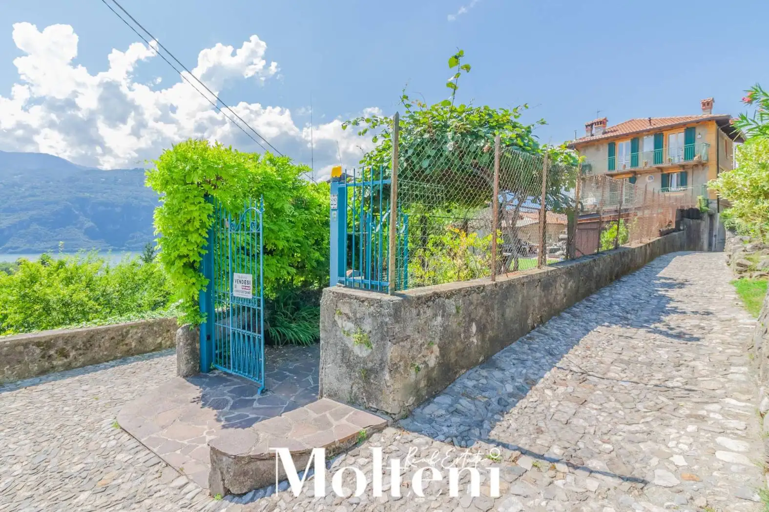 Villa in vendita a Lierna