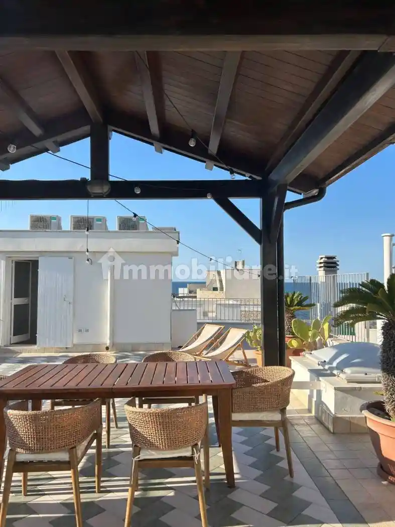 Villa in affitto a Bari