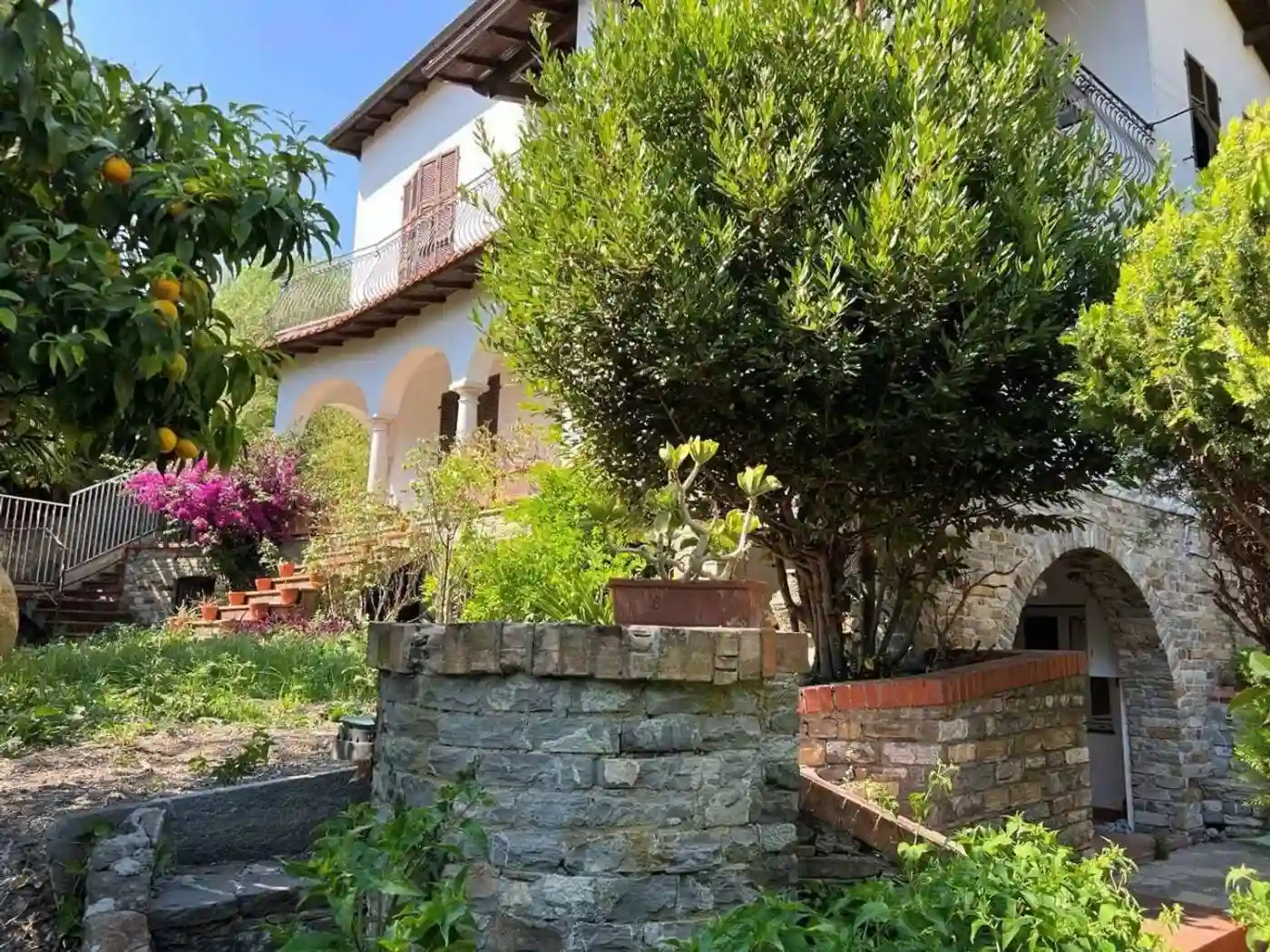 Villa in vendita a Imperia