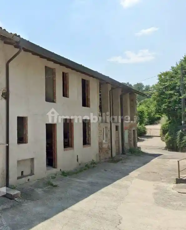 Rustico - Casale in vendita a Olgiate Molgora