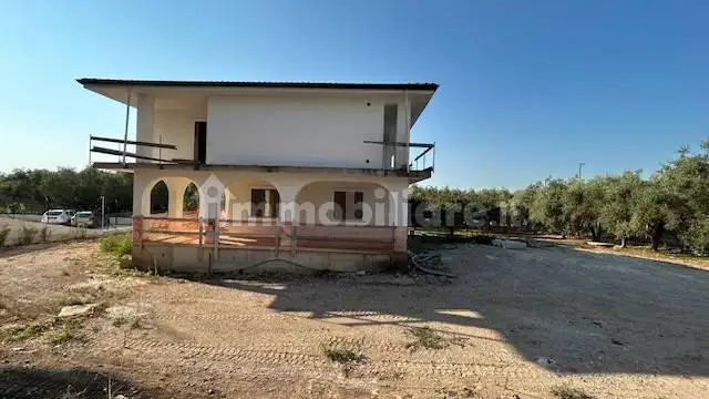 Villa in vendita a Campagna