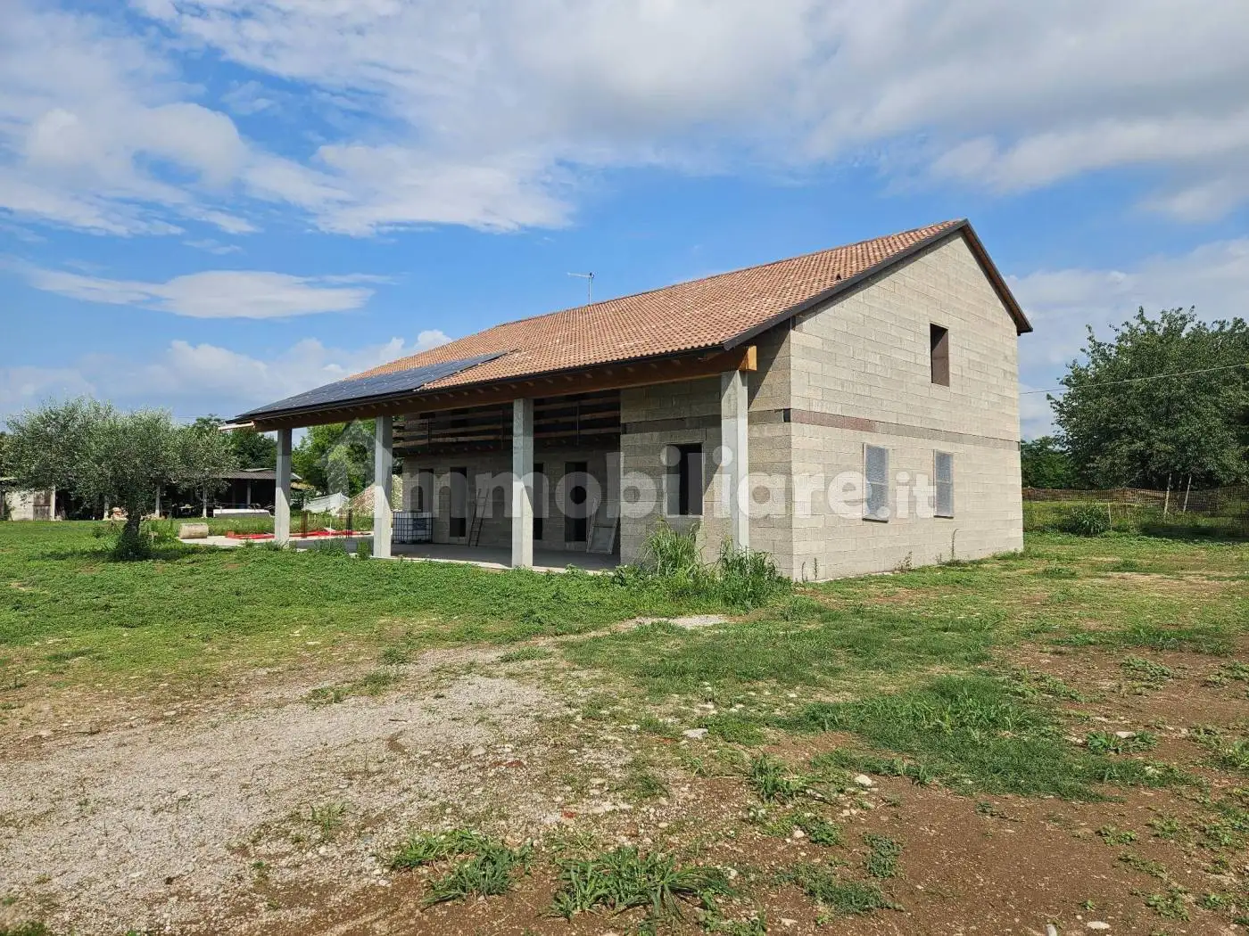 Rustico - Casale in vendita a Rosà