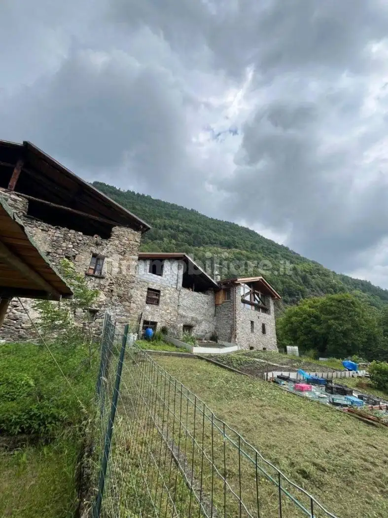 Bilocale via Camillo Benso di Cavour 68, Edolo - foto 2