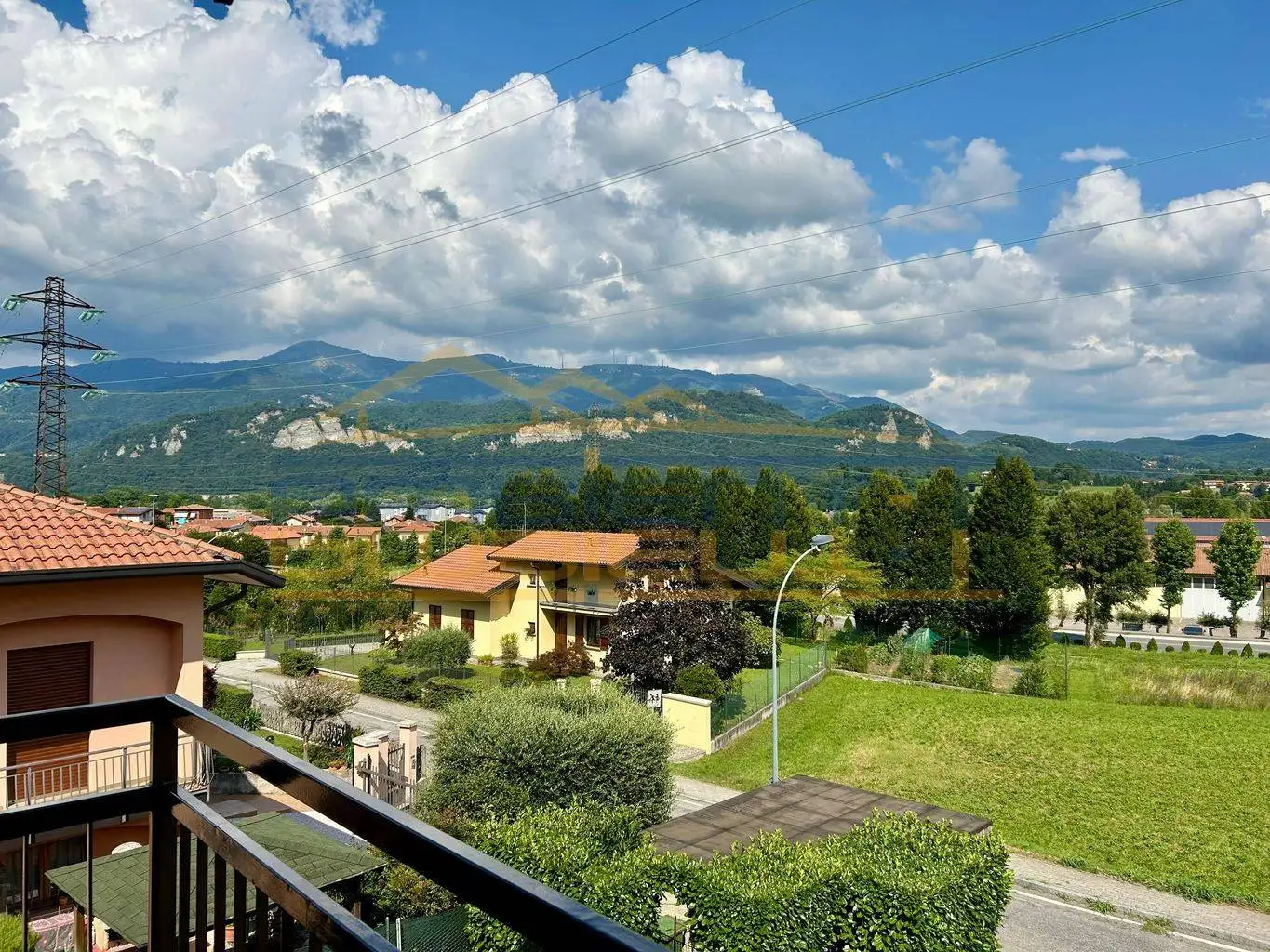 Trilocale via Postale Vecchia 36, Centro, Airuno - foto 5