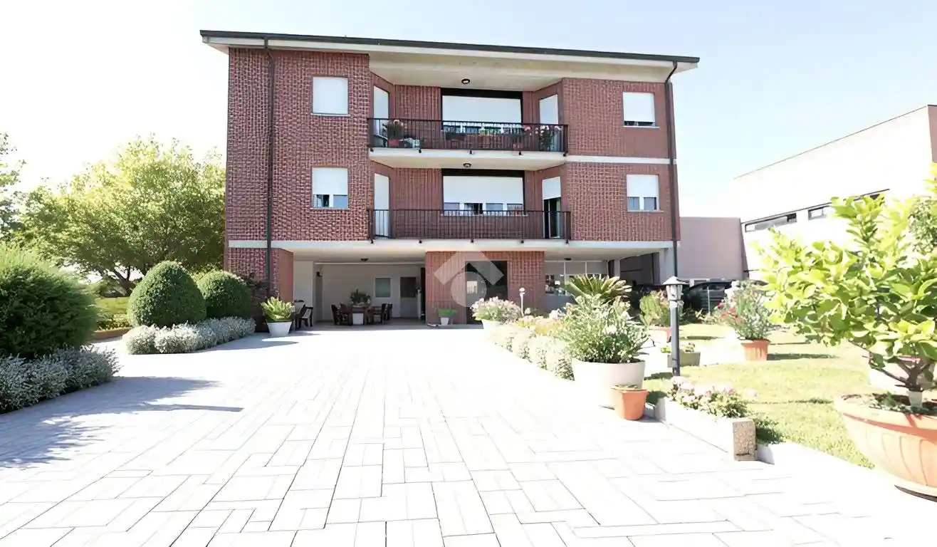 Casa indipendente in vendita a Alessandria