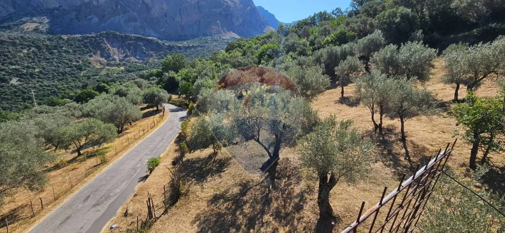 Casa indipendente in vendita a Alcara li Fusi