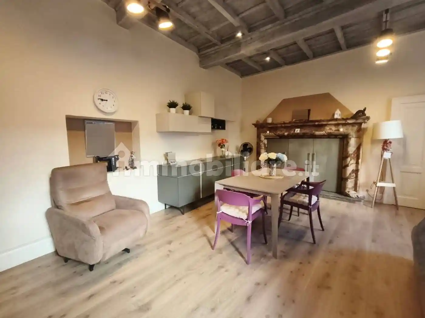 Appartamento in vendita a Cannobio