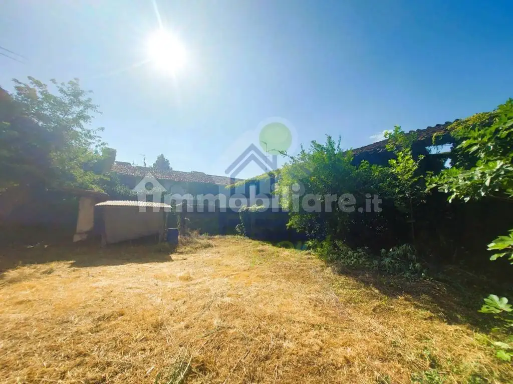 Rustico - Casale in vendita a San Fiorano